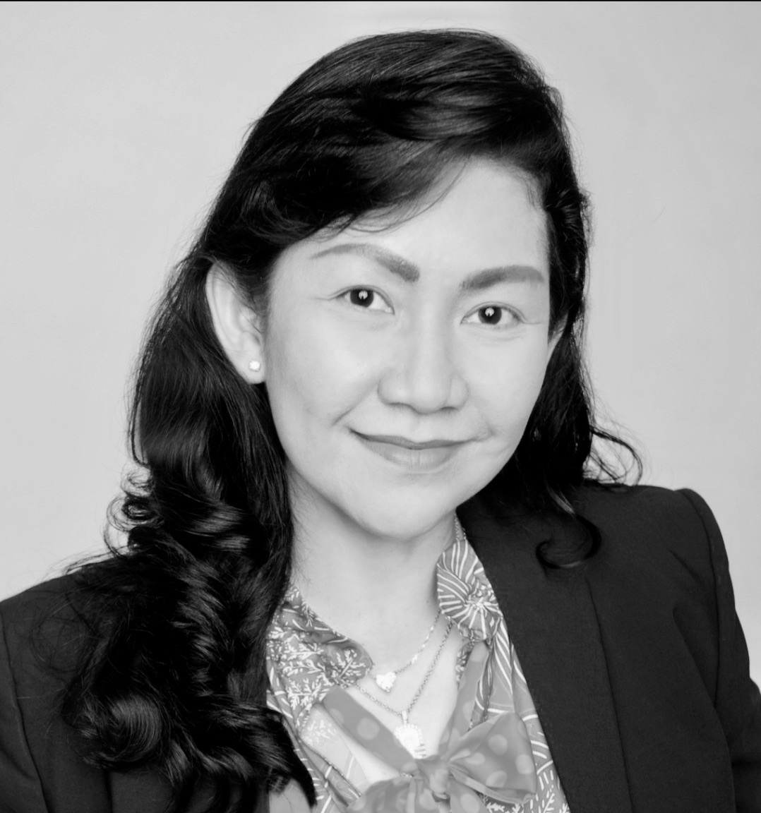 Portrait of Runi Irnandari Arnowo.